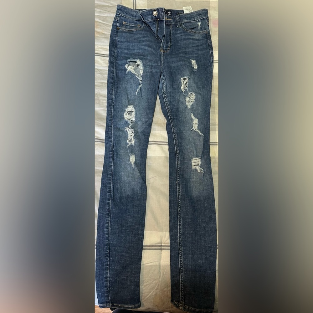 Hollister jeans